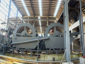 日产5500吨混凝土轮式移动制砂机